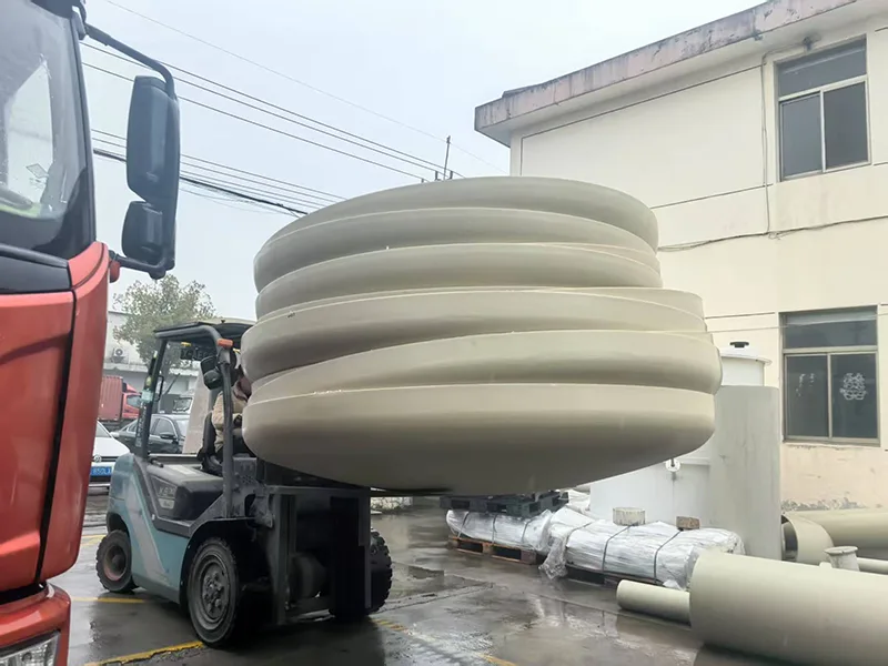 Perché la testa PPH è un componente critico per la sigillatura resistente alla corrosione nelle apparecchiature di lavorazione chimica?
