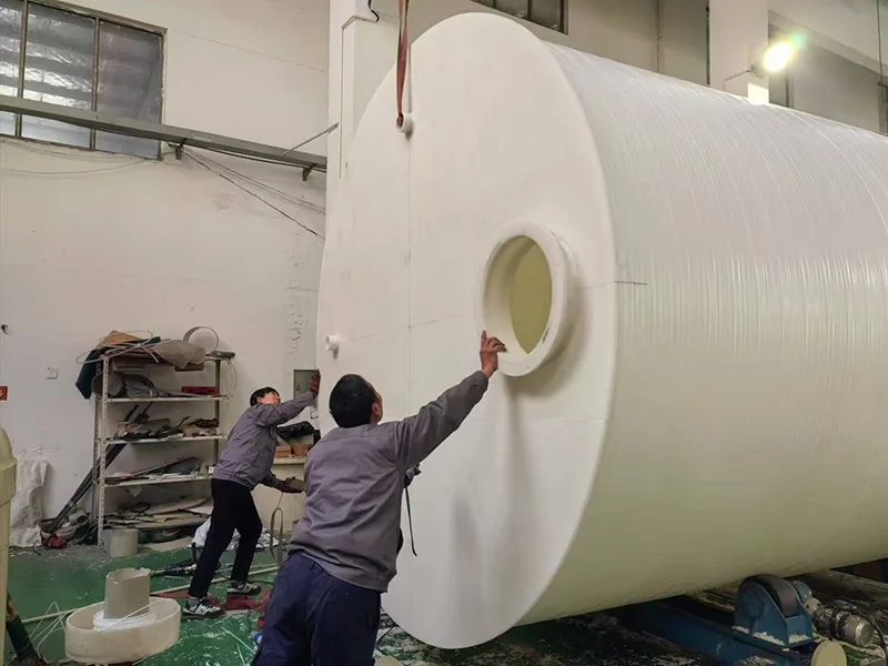 Serbatoio di stoccaggio del materiale PP